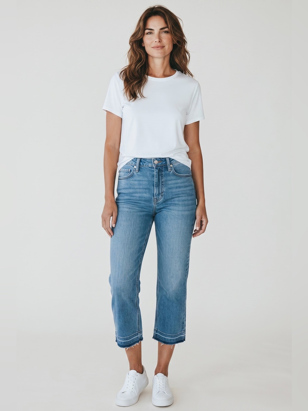 Robell Medium Wash Raw Hem Cropped Jeans // Blue // 6